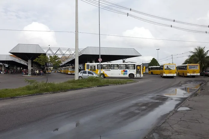 Terminal de ônibus em Manaus
